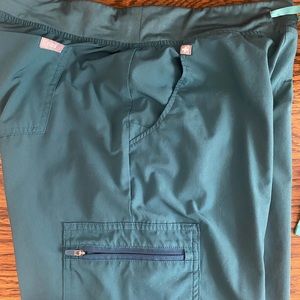 Figs Caribbean blue Zamora jogger scrub pants size medium